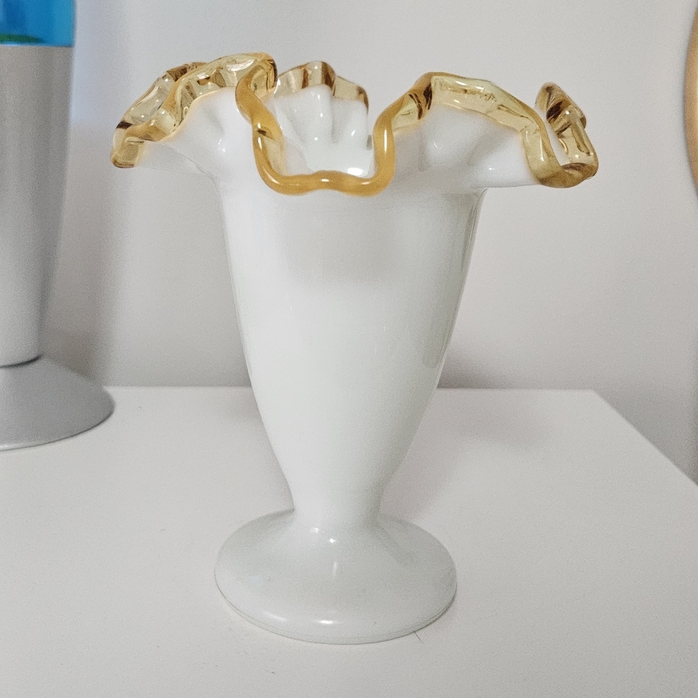 Fenton Glass Amber Crest Ruffle Vase